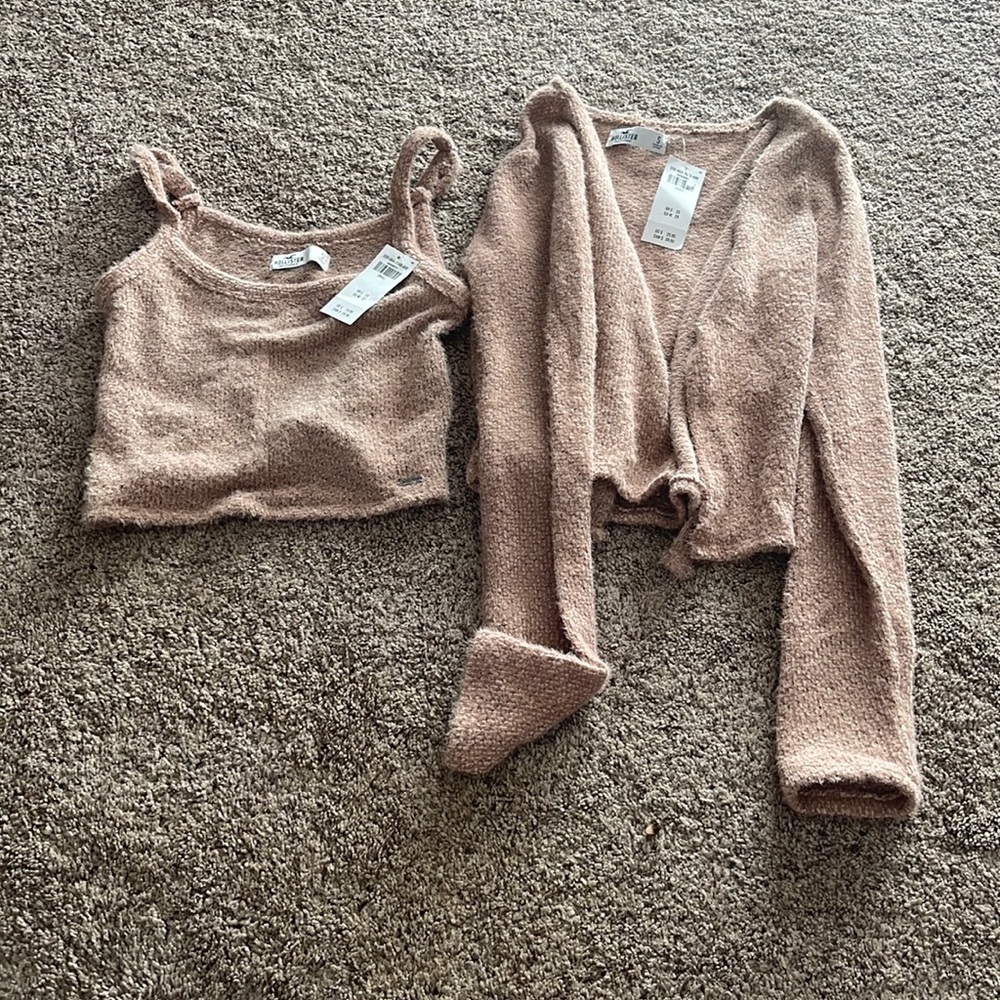 Brand New Hollister tank and matching sweater